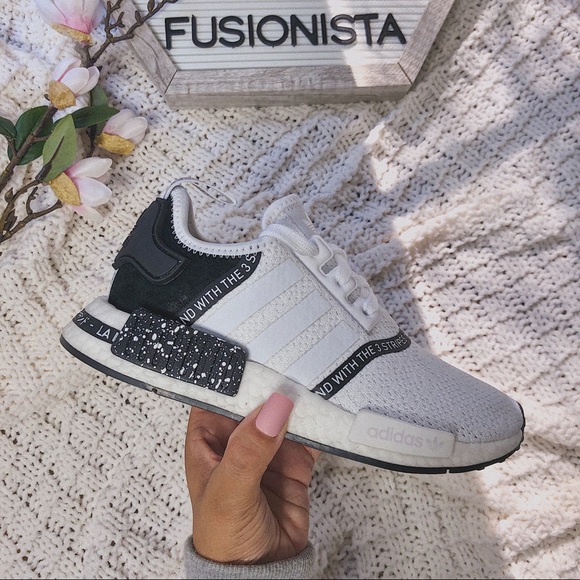 adidas nmd r1 oreo
